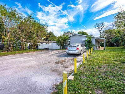 4468 Steven Road, Lake Worth, FL 33461