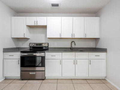 4468 Steven Road, Lake Worth, FL 33461