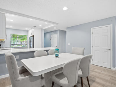 9292 Vista Del Lago, Boca Raton, FL 33428