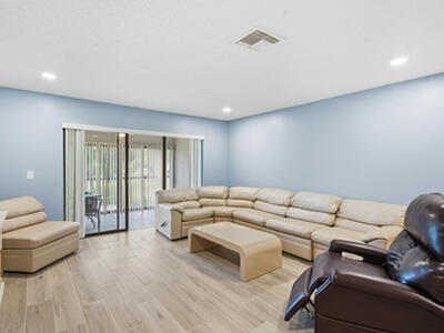 9292 Vista Del Lago, Boca Raton, FL 33428