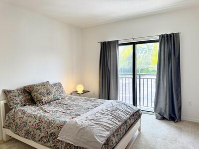 4907 Midtown Lane, Palm Beach Gardens, FL 33418