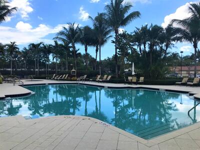 4907 Midtown Lane, Palm Beach Gardens, FL 33418