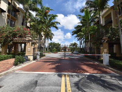 4907 Midtown Lane, Palm Beach Gardens, FL 33418