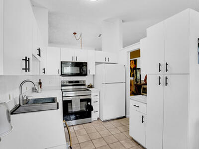 3520 Westminster Drive, Greenacres, FL 33463