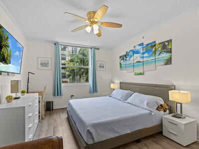 630 S Sapodilla Avenue, West Palm Beach, FL 33401