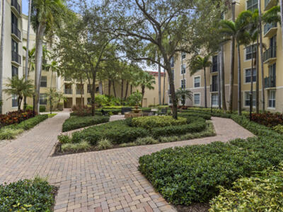 630 S Sapodilla Avenue, West Palm Beach, FL 33401