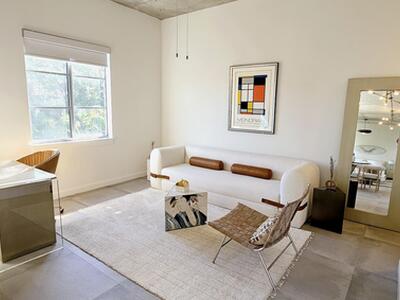 365 SE 6th Avenue, Delray Beach, FL 33483