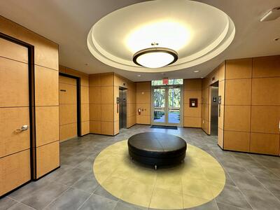 365 SE 6th Avenue, Delray Beach, FL 33483