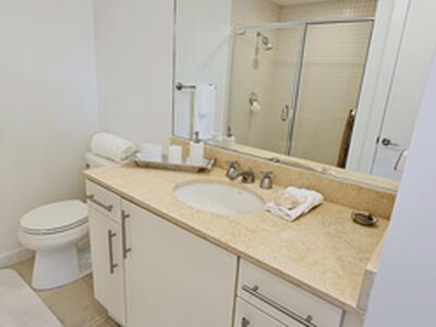 365 SE 6th Avenue, Delray Beach, FL 33483