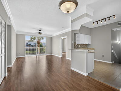 6204 Myrtlewood Circle W, Palm Beach Gardens, FL 33418