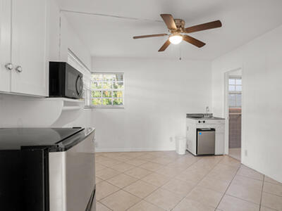 756 SE 19th Avenue, Deerfield Beach, FL 33441