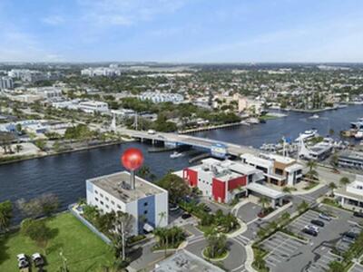 105 S Riverside Drive