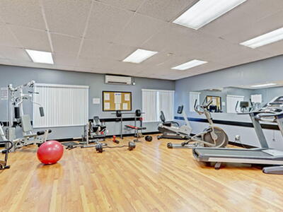 2673 Barkley Drive E, West Palm Beach, FL 33415