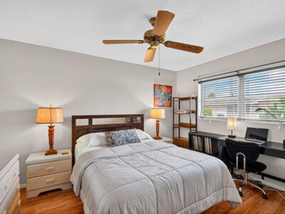 2673 Barkley Drive E, West Palm Beach, FL 33415