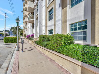 610 Clematis Street, West Palm Beach, FL 33401