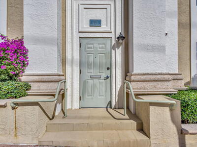 610 Clematis Street, West Palm Beach, FL 33401