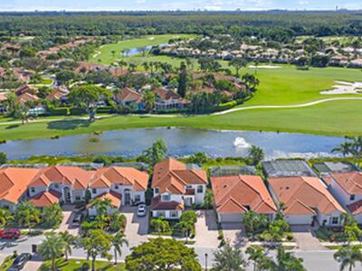 8320 Heritage Club Drive, West Palm Beach, FL 33412