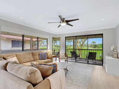 438 S Brackenwood Lane S