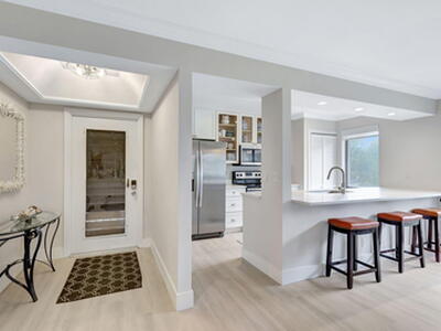 438 S Brackenwood Lane S, Palm Beach Gardens, FL 33418