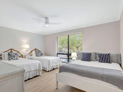 438 S Brackenwood Lane S, Palm Beach Gardens, FL 33418