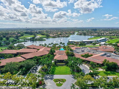 438 S Brackenwood Lane S, Palm Beach Gardens, FL 33418