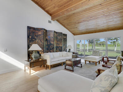 13760 Sand Crane Drive, Palm Beach Gardens, FL 33418