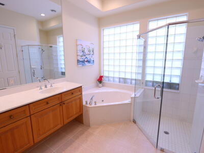 937 Augusta Pointe Drive, Palm Beach Gardens, FL 33418