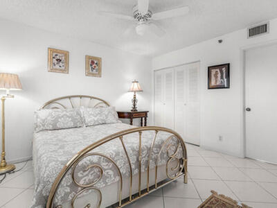 7310 Ashford Place, Delray Beach, FL 33446