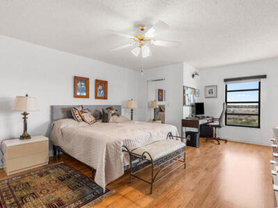 7310 Ashford Place, Delray Beach, FL 33446