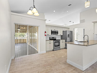 2141 SW Bayshore Boulevard, Port Saint Lucie, FL 34984