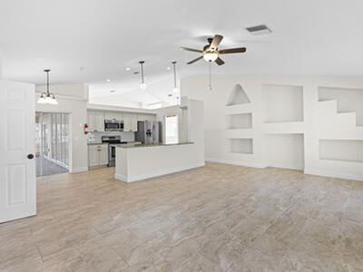 2141 SW Bayshore Boulevard, Port Saint Lucie, FL 34984