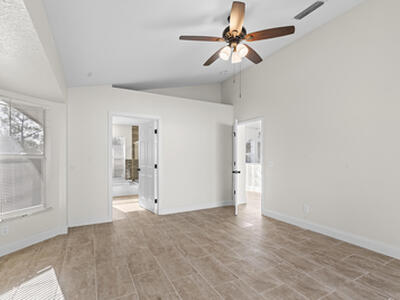 2141 SW Bayshore Boulevard, Port Saint Lucie, FL 34984