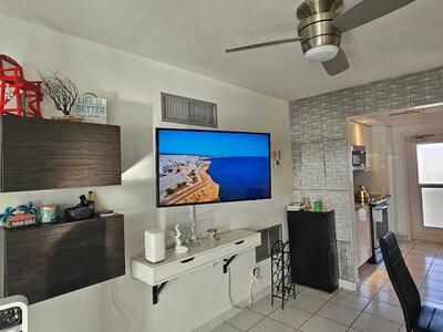 505 N Riverside Drive, Pompano Beach, FL 33062