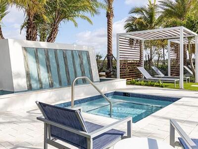 10369 Northbrook Circle, Palm Beach Gardens, FL 33412