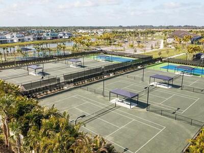 10369 Northbrook Circle, Palm Beach Gardens, FL 33412