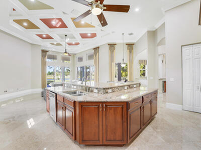 11985 Carnegie Place, West Palm Beach, FL 33412