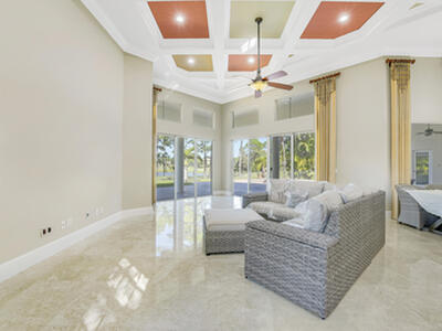 11985 Carnegie Place, West Palm Beach, FL 33412