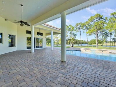 11985 Carnegie Place, West Palm Beach, FL 33412