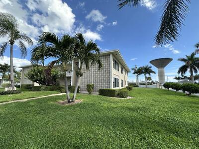 95 North Boulevard, Boynton Beach, FL 33435