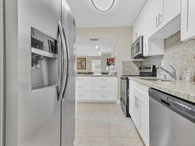 15465 Lakes Of Delray Boulevard, Delray Beach, FL 33484