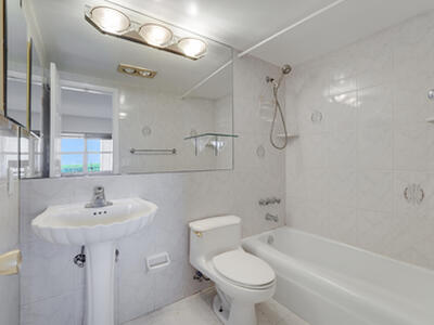 3101 S Ocean Boulevard, Highland Beach, FL 33487