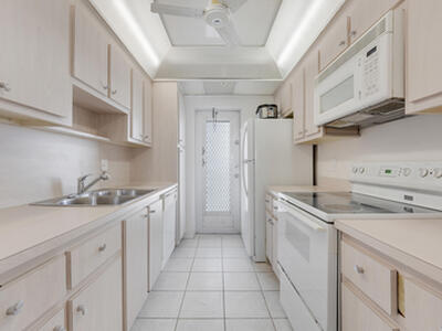 3101 S Ocean Boulevard, Highland Beach, FL 33487