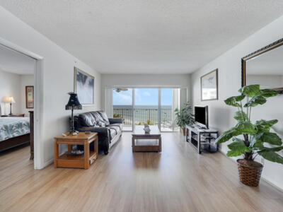 3101 S Ocean Boulevard, Highland Beach, FL 33487