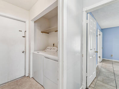 480 SW Lakehurst Drive, Port Saint Lucie, FL 34983