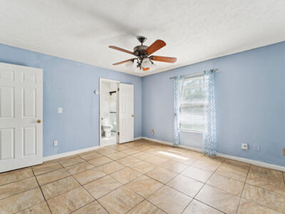 480 SW Lakehurst Drive, Port Saint Lucie, FL 34983