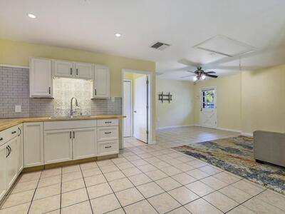 12812 Raymond Drive, Loxahatchee Groves, FL 33470