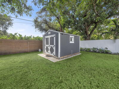 520 NE 135th Street, North Miami, FL 33161