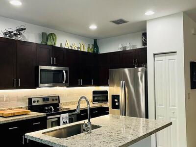 5211 NW 50th Terrace, Tamarac, FL 33319