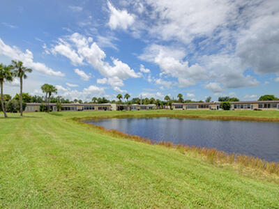 219 Lake Meryl Drive, West Palm Beach, FL 33411