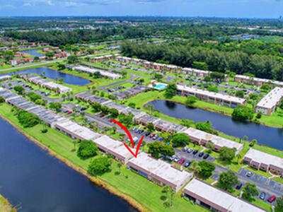 219 Lake Meryl Drive, West Palm Beach, FL 33411